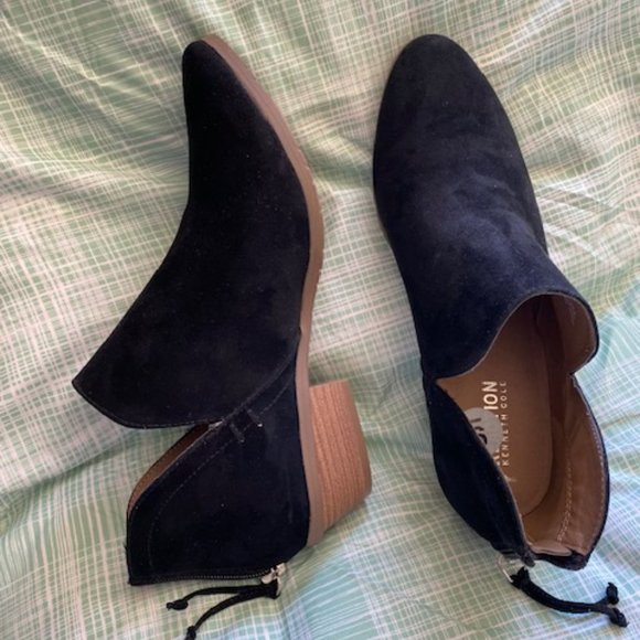 Kenneth Cole Reaction Size 9 Black Suede - Picture 4 of 8